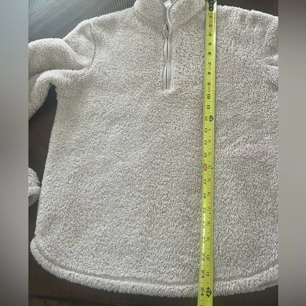 H&M Half Zip Sherpa Fleece in Beige - Picture 8 of 9